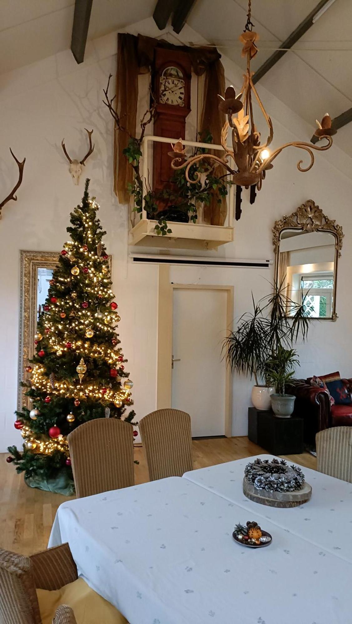Borneman Buitenhof - Prive Appartement เฮาเท่น ภายนอก รูปภาพ